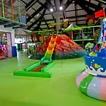 ومنتجع هيلز سراييفو كونغرس آند ثيرمال سبا 5*