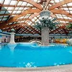 Hills Sarajevo Congress & Thermal Hotel 5*