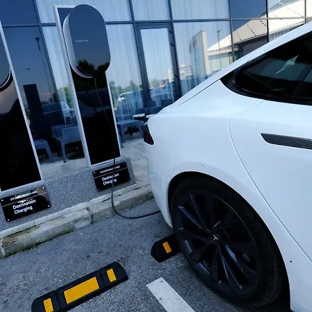 Hills Sarajevo Congress & Thermal 5* Ilidza