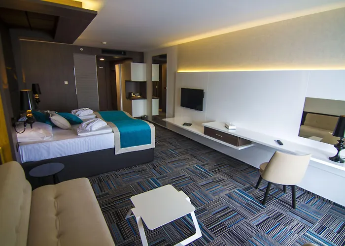 Hills Sarajevo Congress & Thermal Hotel 5*