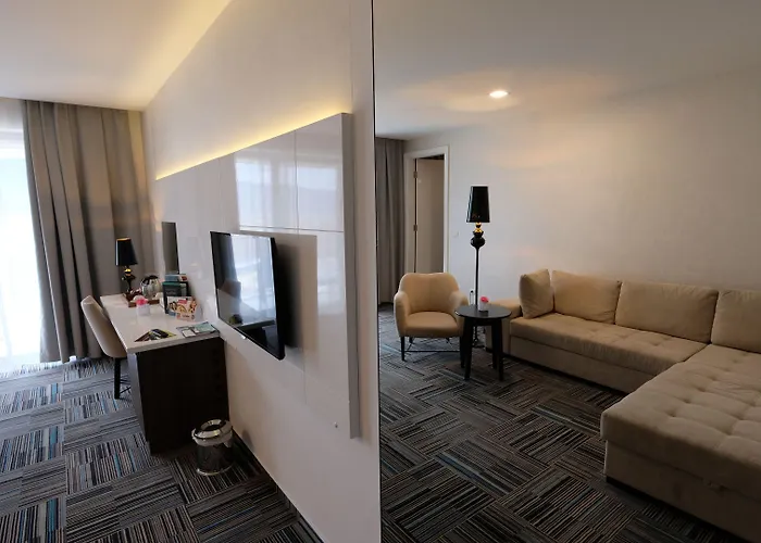 Hills Sarajevo Congress & Thermal Hotel